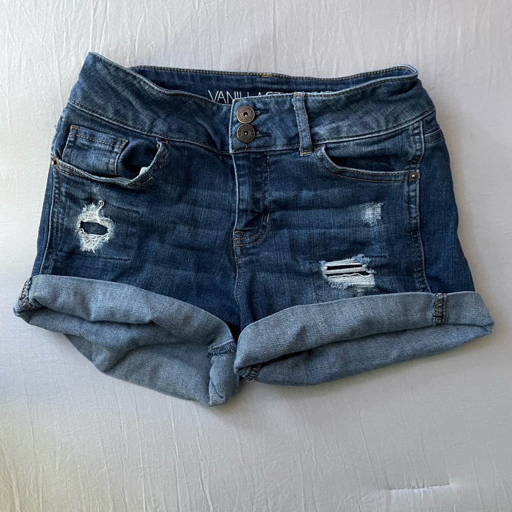 JC Penny’s Vanilla Star Mid Rise Shorts